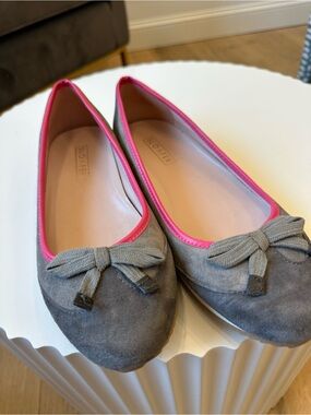 Gray Suede Ballet Flats with Pink Trim